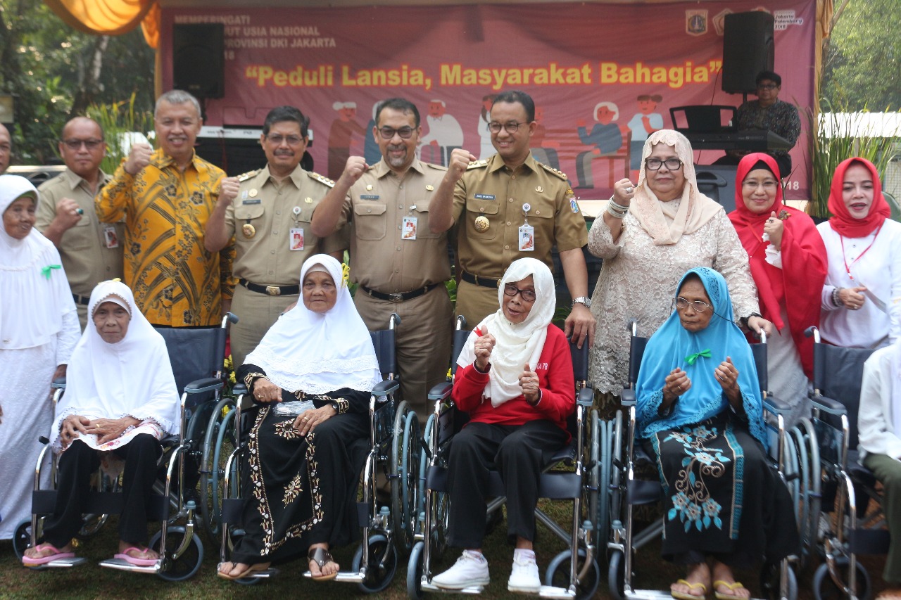 Peringati Hari Lansia Nasional, Gubernur DKI Jakarta Minta Fasilitasi Lansia Aktif