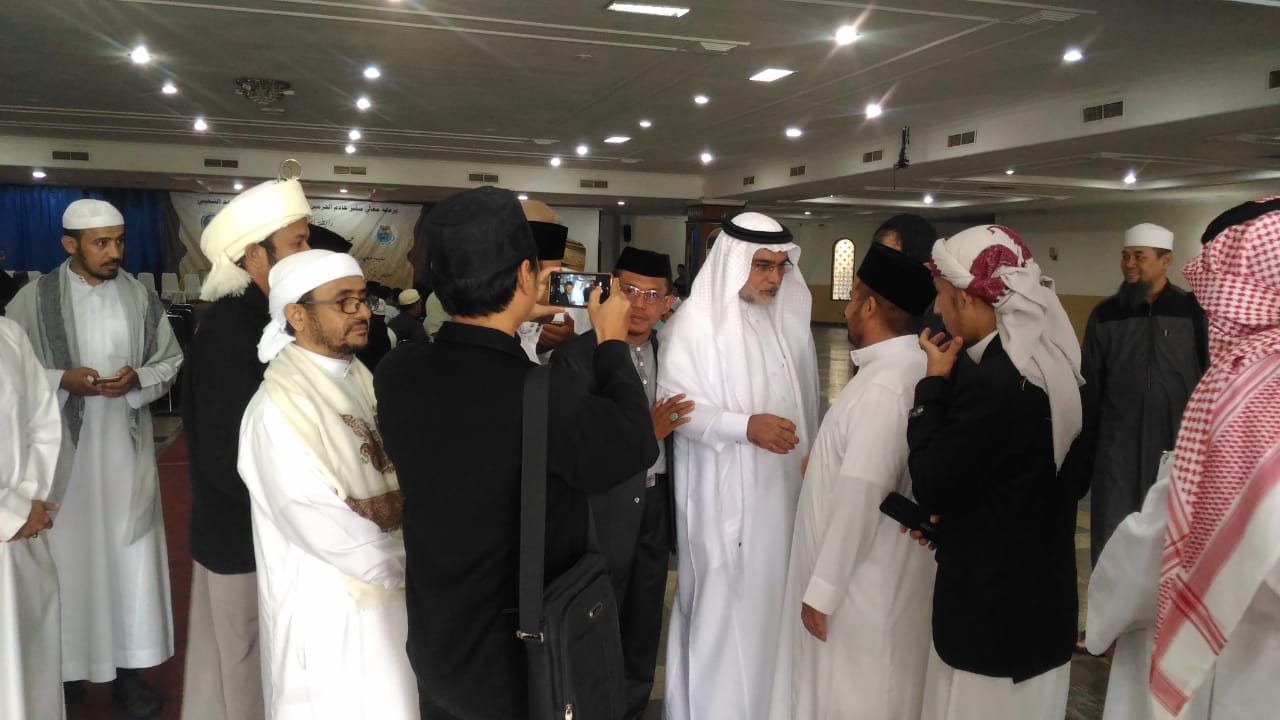 Ma'had Abdulloh Ibnu Mas'ud Mewisuda Santri Sanad Al-Qur'an