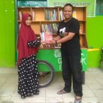 LUPI Muncul ke Dunia Nyata Berpartisipasi di Sahabat Gerobak Baca
