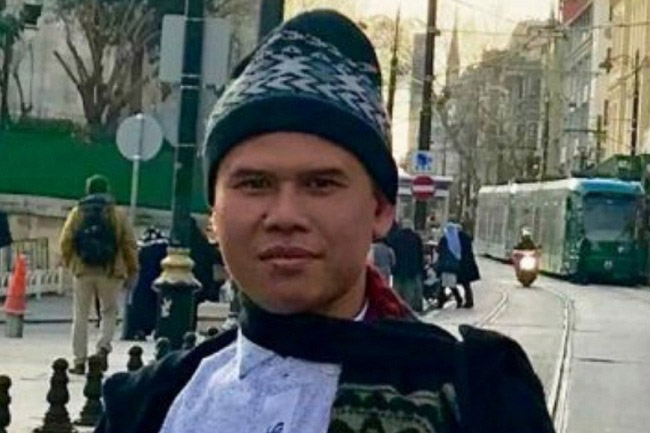 Awas, Virus Hipersensi! Sebuah Opini Tony Rosyd