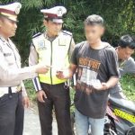 Dihentikan Polantas Saat Razia, SH Kantongi Secuil Daun Ganja Kering