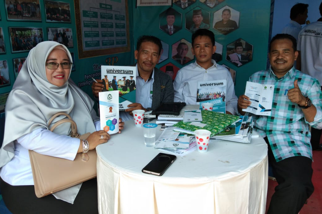 IKA UINAM Buka Stand Expo di HUT Kabupaten Pinrang Ke 59