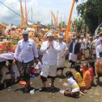 Pelaksanaan Melasti di Jembrana Bali Awali Rangkaian Hari Raya Nyepi
