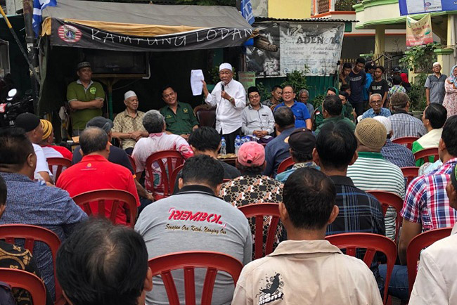Yusril Ihza Mahendra Siap Bela Warga Kampung Japat Melawan Pelindo