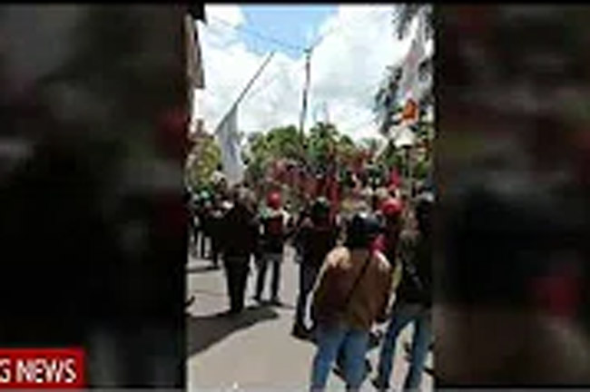 Markas FPI di Yogyakarta Diserang Massa Tentara Langit (Video)