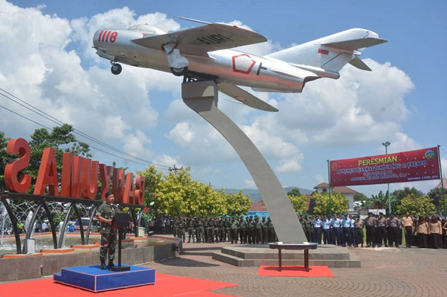 Monumen Pesawat MIG 17 Fresco, Bukti Sejarah Perjuangan Indonesia