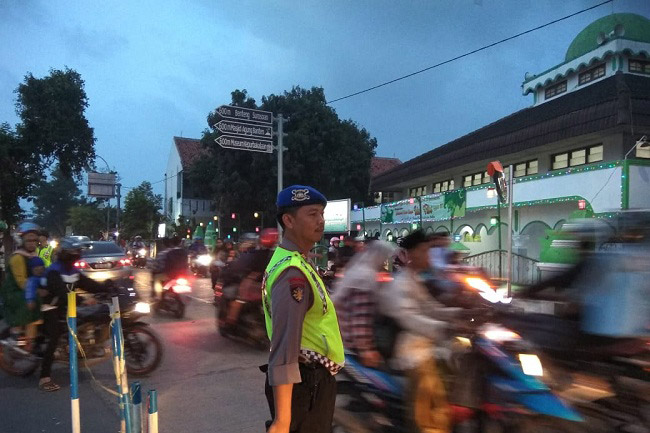 Masjid Agung Banten Lama Masih Jadi Tujuan Wisata Lebaran