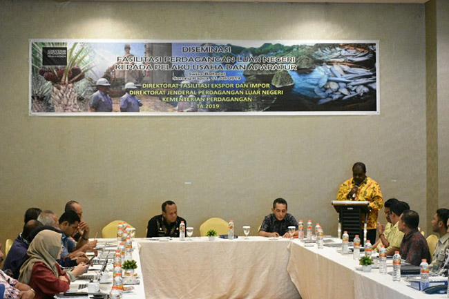 Bupati Sorong Buka Desiminasi Fasilitasi Perdagangan Luar Negeri