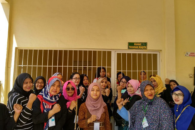 Emak-Emak dan JAKI Hadiri Sidang Tuntutan Emak-Emak Ex Relawan Prabowo-Sandi