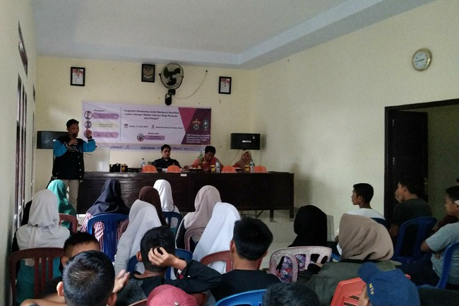 KKN Unhas Gelombang 102 Desa Lasiai Gelar Bincang Literasi