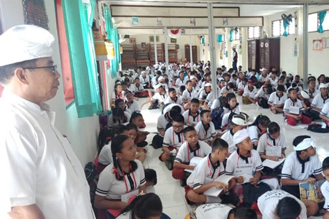 MPLS SMP Sapta Handika Bertema Ciptakan Generasi Handal
