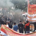 Aksi Himpunan Aktifis Milenial Indonesia Dukung Revisi Berakhir Ricuh