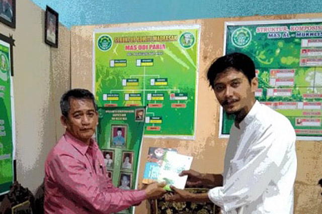 Junaid Muhammad Silaturrahmi ke Pondok Pesantren Al Mukhlisin DDI Paria