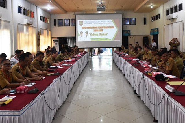 Kapuas Gelar Rapat Kerja Teknis Pendaftaran Tanah Tahun 2020
