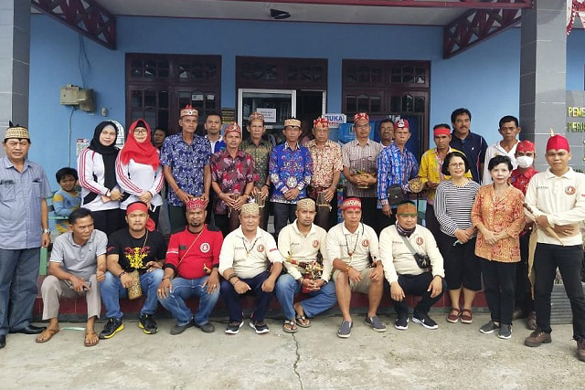 Mamapas Lewu Upacara Tolak Bala Suku Dayak Digelar di PDAM Kapuas