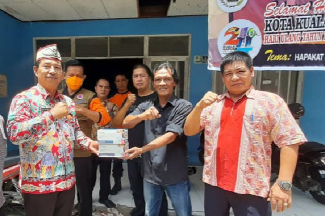 Satgas Penanganan Covid-19 Kapuas Bagikan Masker