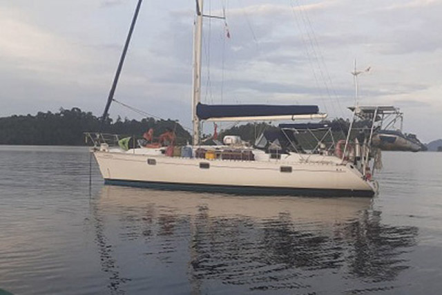 Tiga Kapal Pesiar Australia Tolak Pengecekan Satgas Covid-19 Misool Selatan