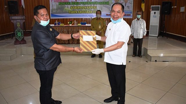 Musrenbang Kapuas Dibuka Dengan Standar Pysical Distancing