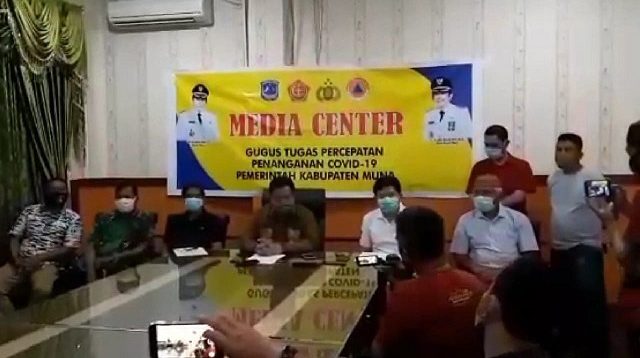 Masuk Zona Merah, Bupati Muna Pertimbangkan PSBB