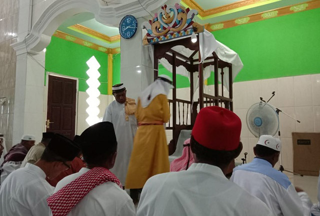 Jamaah Masjid Jumaiyatul Ikhwan Fafanlap Gelar Sholat Idul Fitri 1441 H