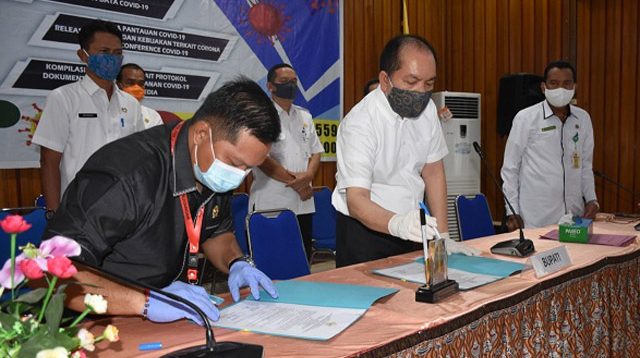 Bupati Ben Brahim Bawa Kapuas Raih WTP 4 Kali Berturut-Turut