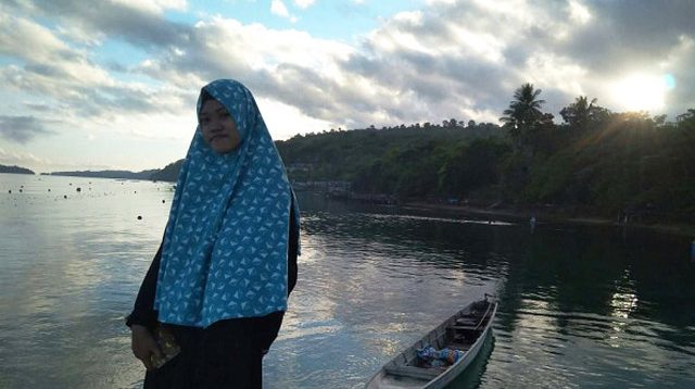 Bingung Masyarakat di Balik Diksi Perang-Damai Corona Jokowi. Oleh: Imroatus Sholeha