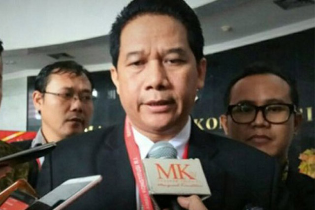 Makar di Kampus Melalui Seminar. Opini Pierre Suteki