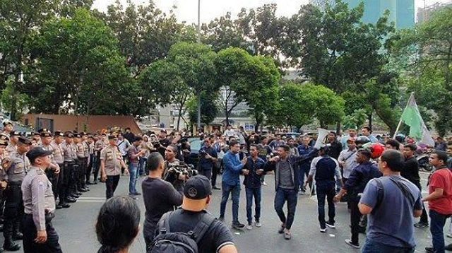 HMI Sebut Peniadaan Haji Tahun 2020 Konyol dan Harus Dilawan